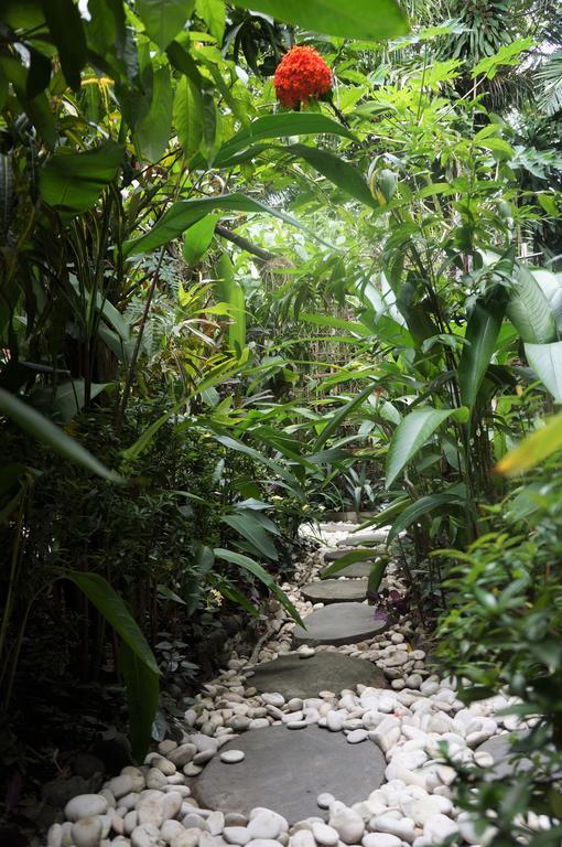 Raintree Lodge Port Moresby Ngoại thất bức ảnh