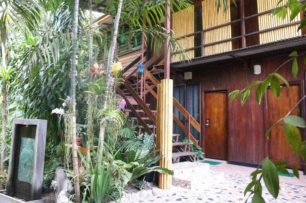 Raintree Lodge Port Moresby Ngoại thất bức ảnh